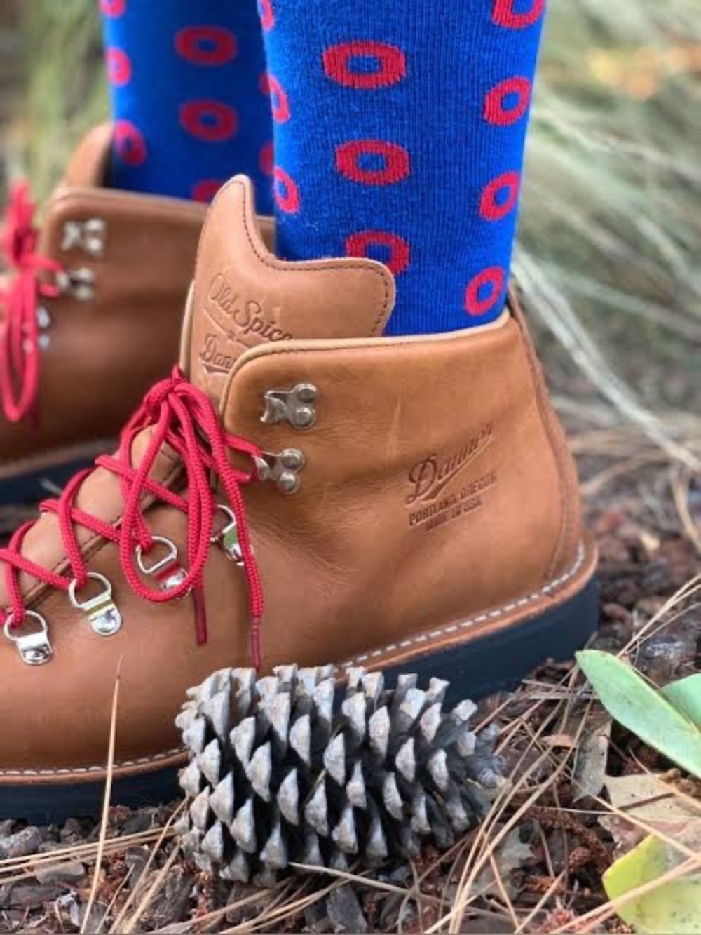 Iconic Movie Wild❤️ Danner Mountain Light Cascade 31521 Women’s 7.5 Hiking❤️
